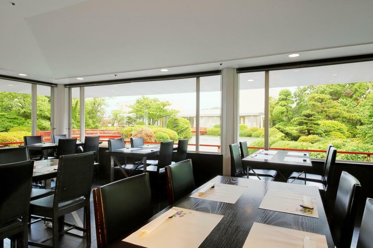 Hotel Garden Palace Kumagaya Extérieur photo